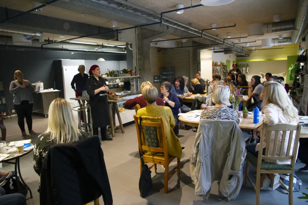 Glimt fra Økouka i Møre og Romsdal 2017. Matkurs i Tingvoll Økopark