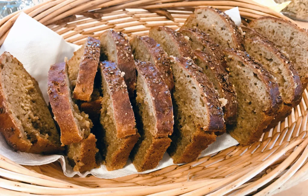 Utmerket brød kan lages av mel fra gamle kornsorter dyrket i Nord-Trøndelag