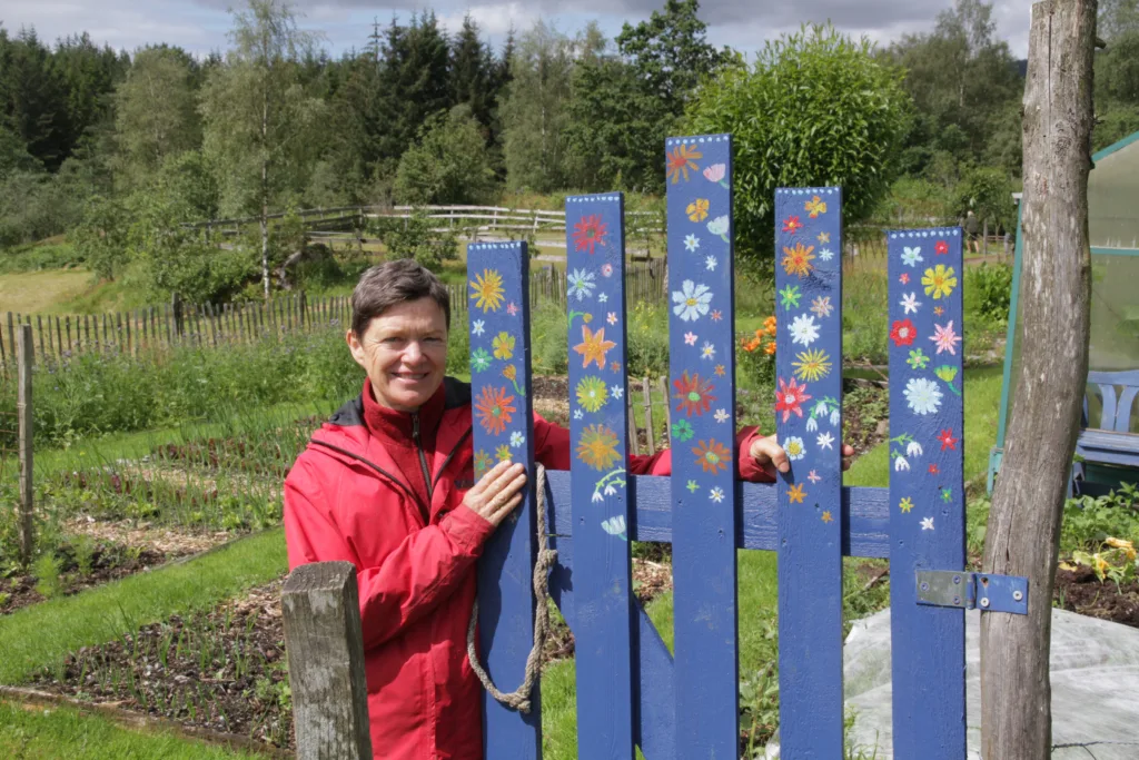 Sidan vi starta med «Inn på Tunet» i 2013 har eg ikkje jobb utanom bruket, fortel Drude, som trivst svært godt med å har arbeidsplassen sin på tunet heime.