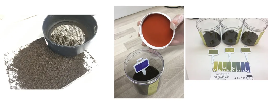 I Solvita respirasjonstest has siktet jord i et beger og et plastskilt med en reaktiv geleplate settet i begeret som så får tett lokk på. Geleen på platene er mørk blå i starten og skifter til ulike farger som gjengir mengde produsert CO2. Foto: Reidun Pommeresche