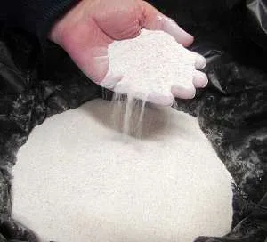 Eggeskall inneholder mest kalsium, men også andre næringsstoffer som nitrogen og magnesium