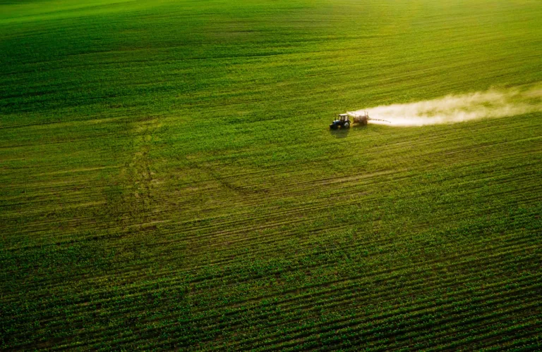 Kjemiske sprøytemidler spres i miljøet
