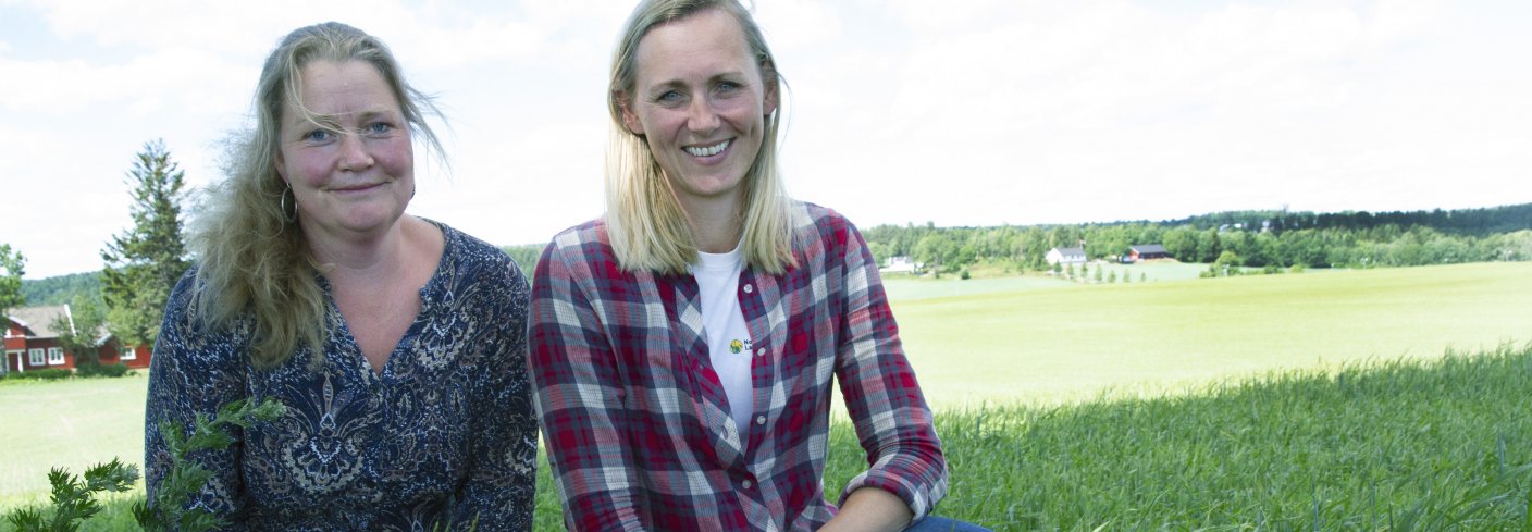 Landbruksrådgiverne Hege Sundet til venstre og Silja Valand til høyre. Foto: Anita Land